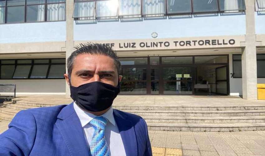 Visita à EMEF Luiz Olinto Tortorello - Caio Salgado